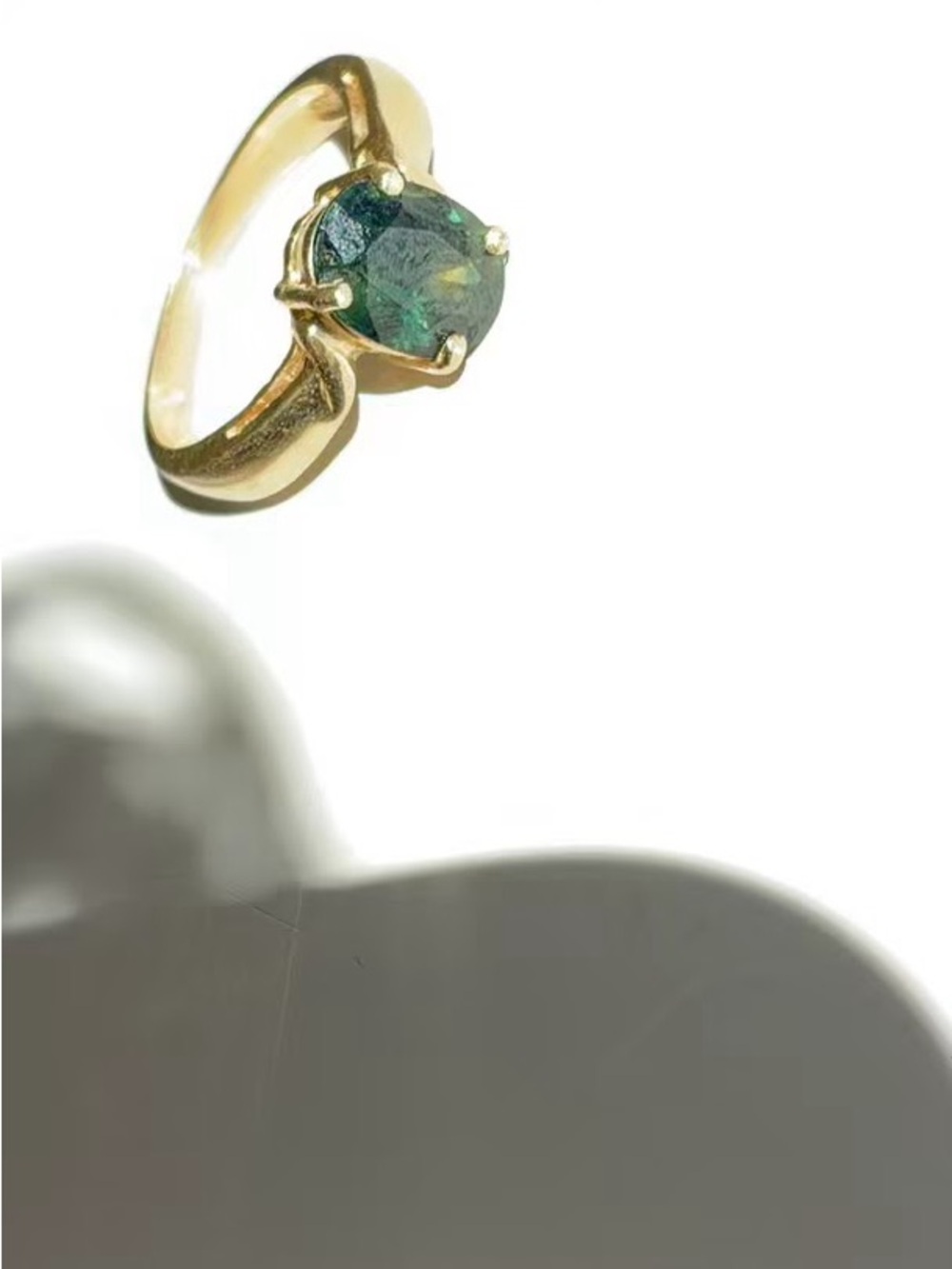 14K Gold Ring with Green Gemstone - Women's Jewelry